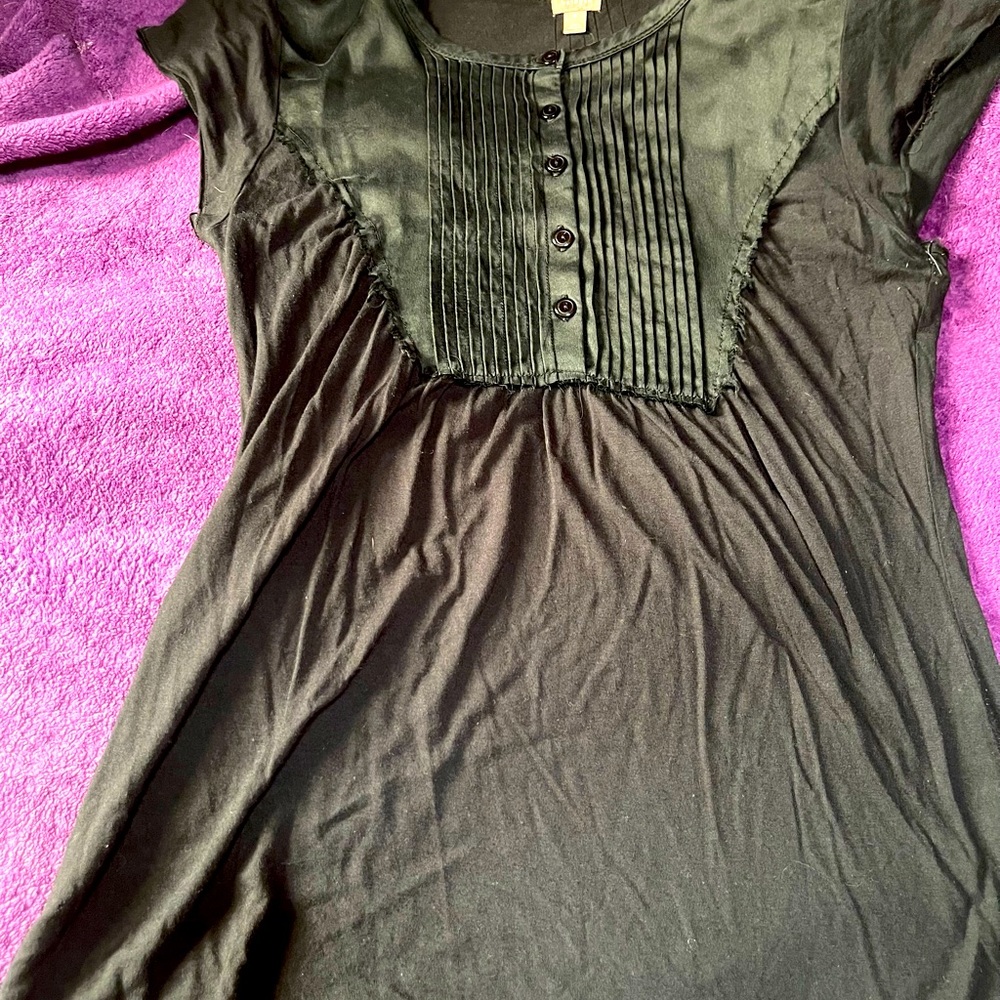 Black medium cap sleeve Halogen blouse.
